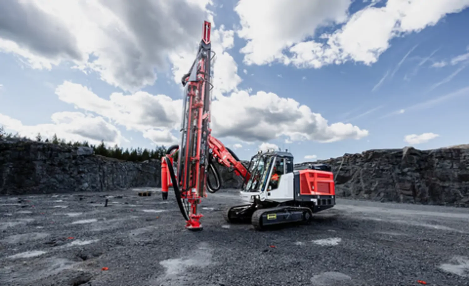 23575118 & 235 751 18 LEVER TAMROCK SANDVIK PANTERA